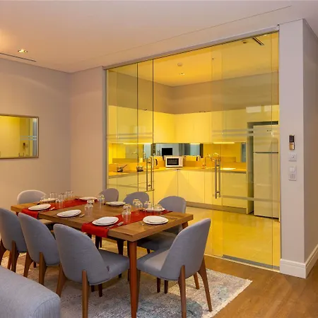 호텔 Moevenpick Living West