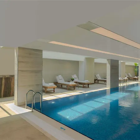 호텔 Moevenpick Living West *