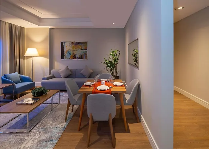 Moevenpick Living West