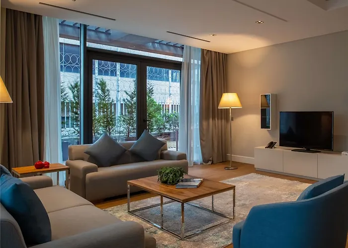 Moevenpick Living West