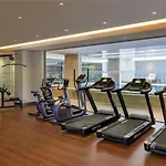 Otel Moevenpick Living West