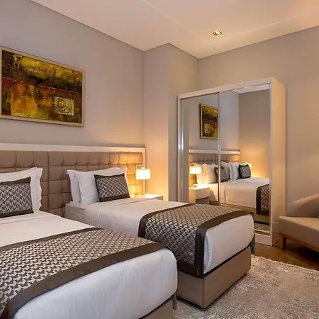 Moevenpick Living West