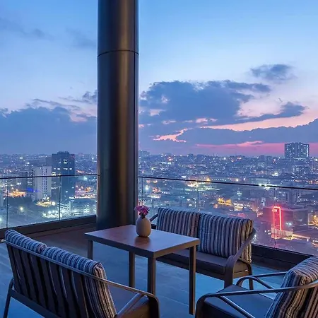 Ξενοδοχείο Moevenpick Living West