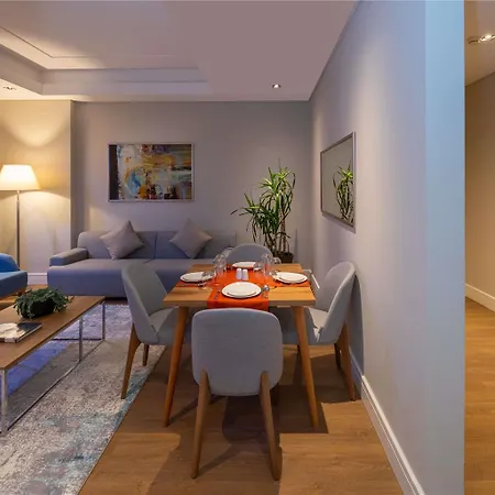 Moevenpick Living West * Istanboel