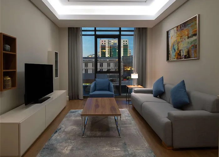 Moevenpick Living West Отель *