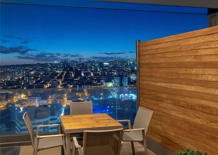 Moevenpick Living West * Стамбул