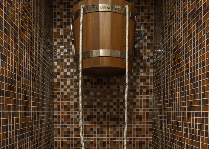 Moevenpick Living West فندق *