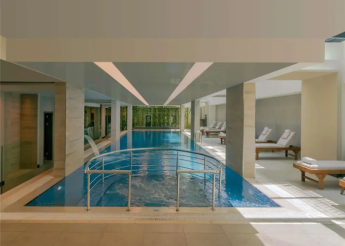 Отель Moevenpick Living West Стамбул