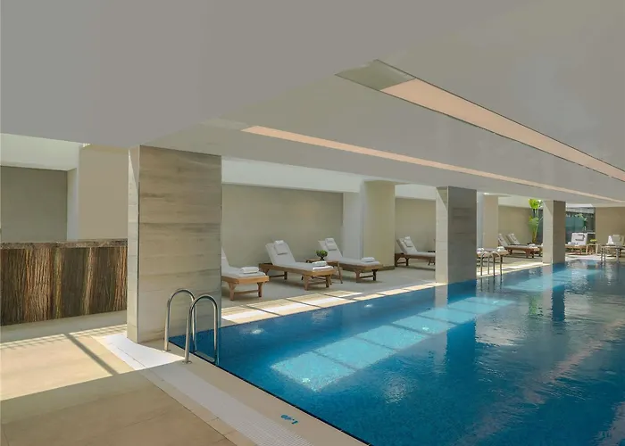 فندق Moevenpick Living West