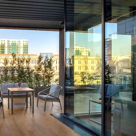 Moevenpick Living West * イスタンブール