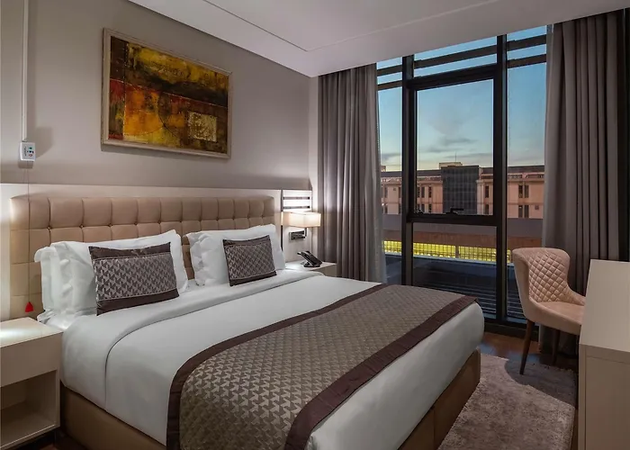 Moevenpick Living West Szálloda *